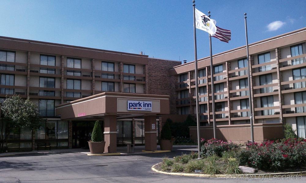 Wyndham Garden Schaumburg Chicago Northwest Hotel Exterior photo